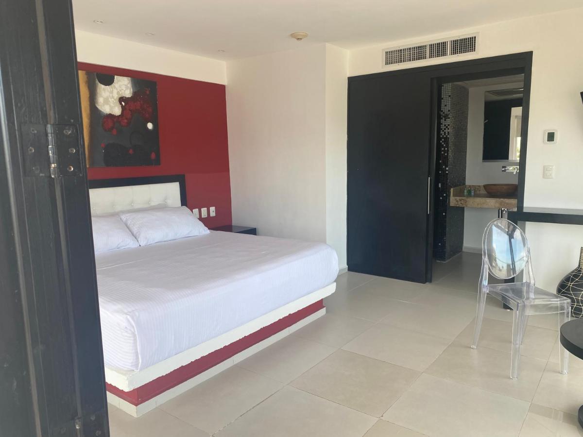Cache Hostel & Hotel (Adults Only) Playa del Carmen Extérieur photo